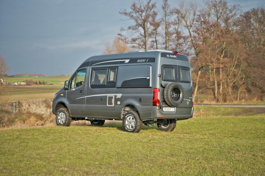 La Strada Regent S 4x4 2019 года  (фото 3 из 22)